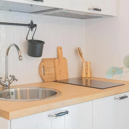 In Piazza 公寓 莫内利亚