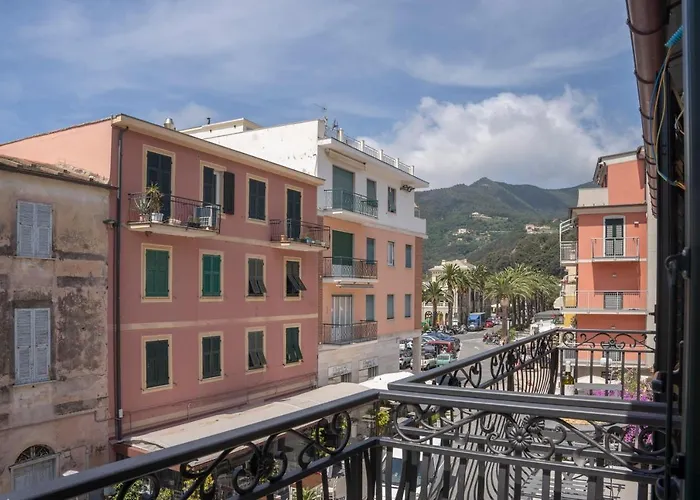 Lägenhet In Piazza Moneglia