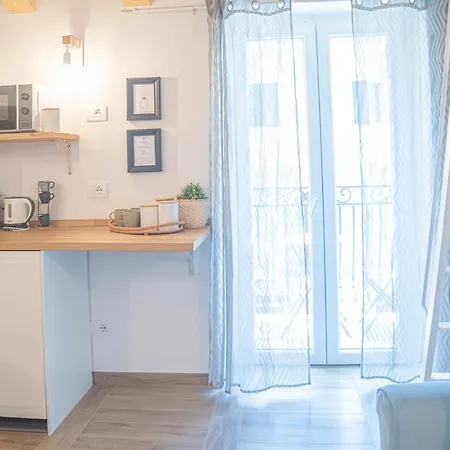 In Piazza Apartament Moneglia